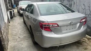 Toyota Camry 2012 Silver