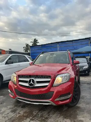 Mercedes-Benz GLK-Class 350 4MATIC 2010 Red