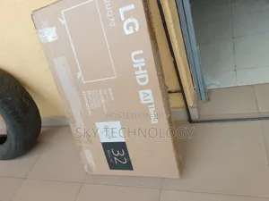 LG 32-Inch Smart LED TV | Netflix, YouTube Prime Video