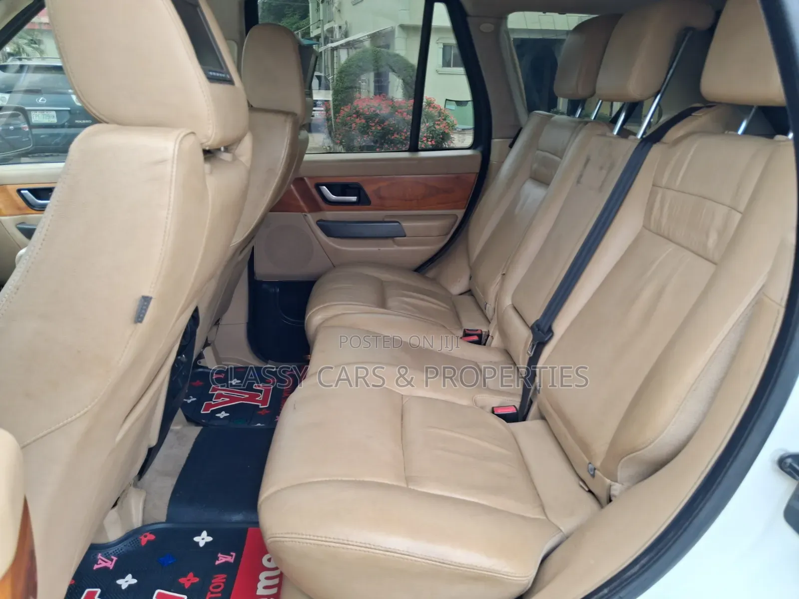 Land Rover Range Rover Sport 2012 White