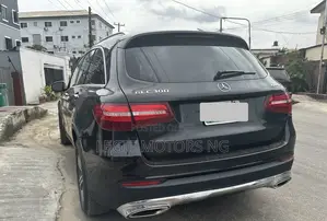 Mercedes-Benz GLC-Class 2017 Black