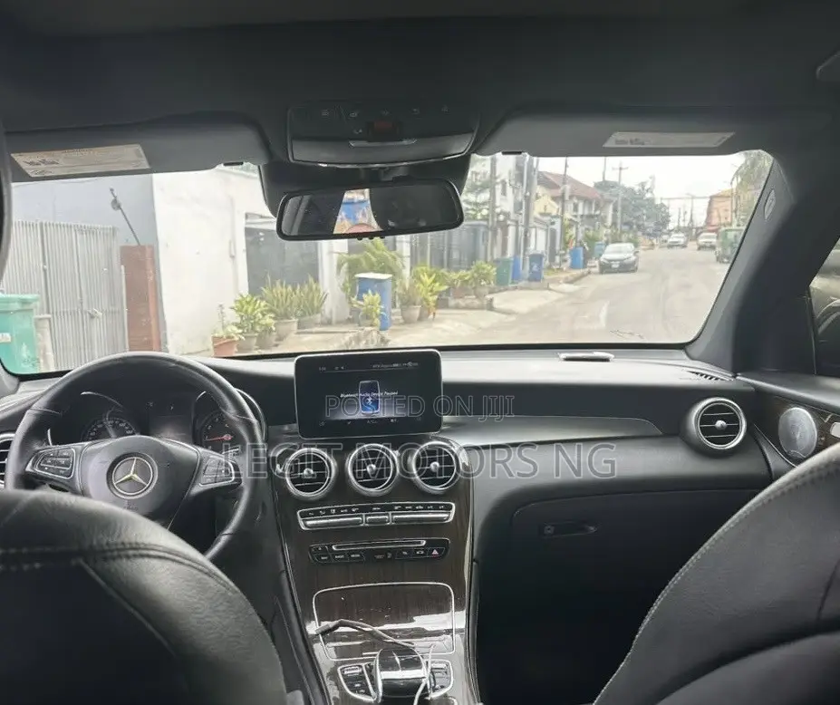 Mercedes-Benz GLC-Class 2017 Black