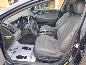 Hyundai Sonata Limited Sedan FWD (2.4L 4cyl 6A) 2013 Blue