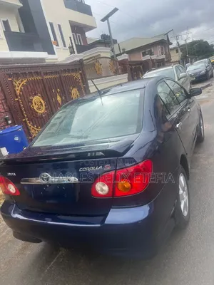 Toyota Corolla 2004 Blue