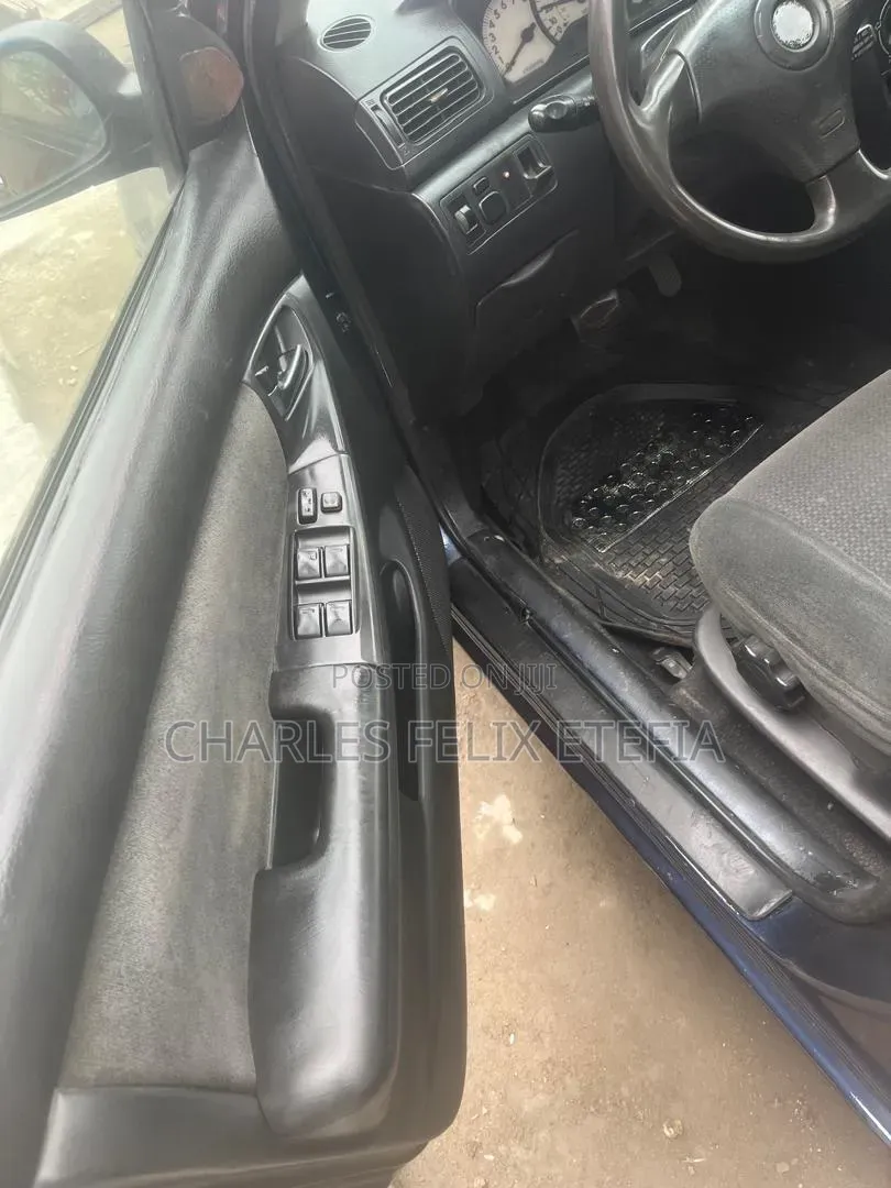 Toyota Corolla 2004 Blue