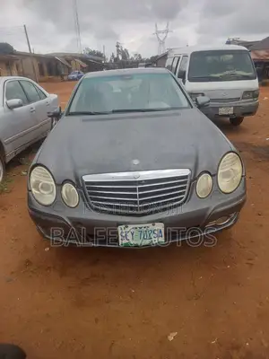 Mercedes-Benz E350 2008 Gray