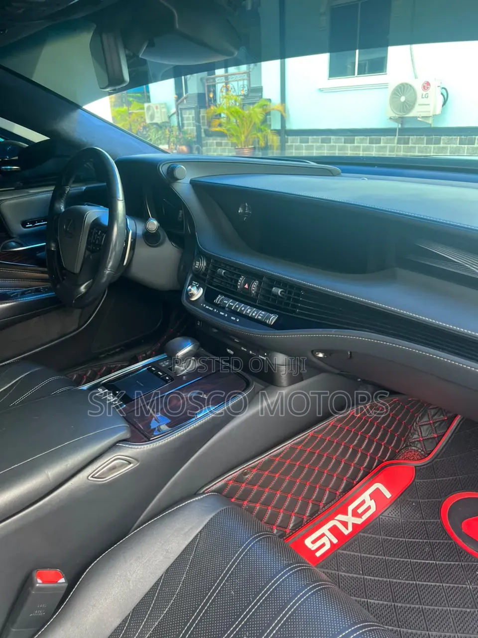 Lexus LS 2019 Black