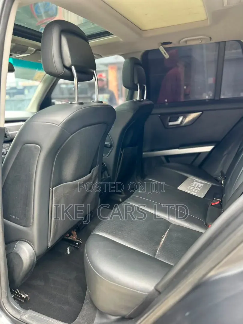 Mercedes-Benz GLK-Class 2011 Gray