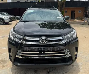 Toyota Highlander Limited 4dr SUV AWD (3.5L 6cyl 6A) 2015 Black