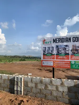 Meridian Golf City Pyakasa