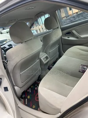 Toyota Camry LE 4dr Sedan (2.4L 4cyl 5A) 2009 Gold