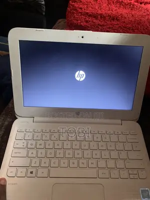 Laptop HP Stream 11 2GB Intel Celeron SSD 32GB