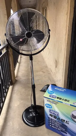 Windpia 45cm Power Metal Stand Fan