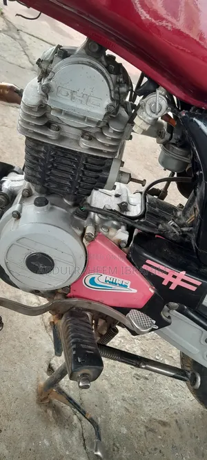 Bajaj Boxer 2019 Red