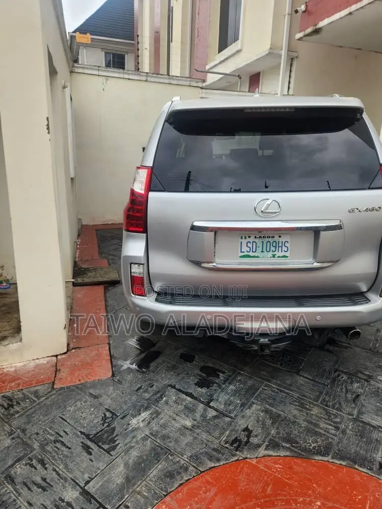 Lexus GX 460 Premium 2012 Silver