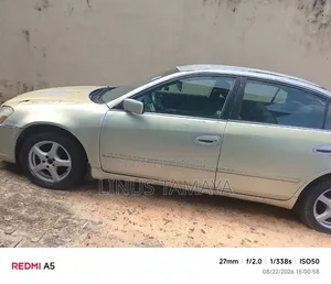Nissan Altima 2005 Gray