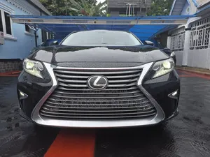 Lexus ES 2016 Black