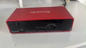 Focusrite Scarlett 2i2 Studio Bundle 4th Gen
