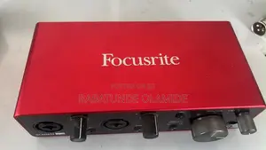 Focusrite Scarlett 2i2 Studio Bundle 4th Gen