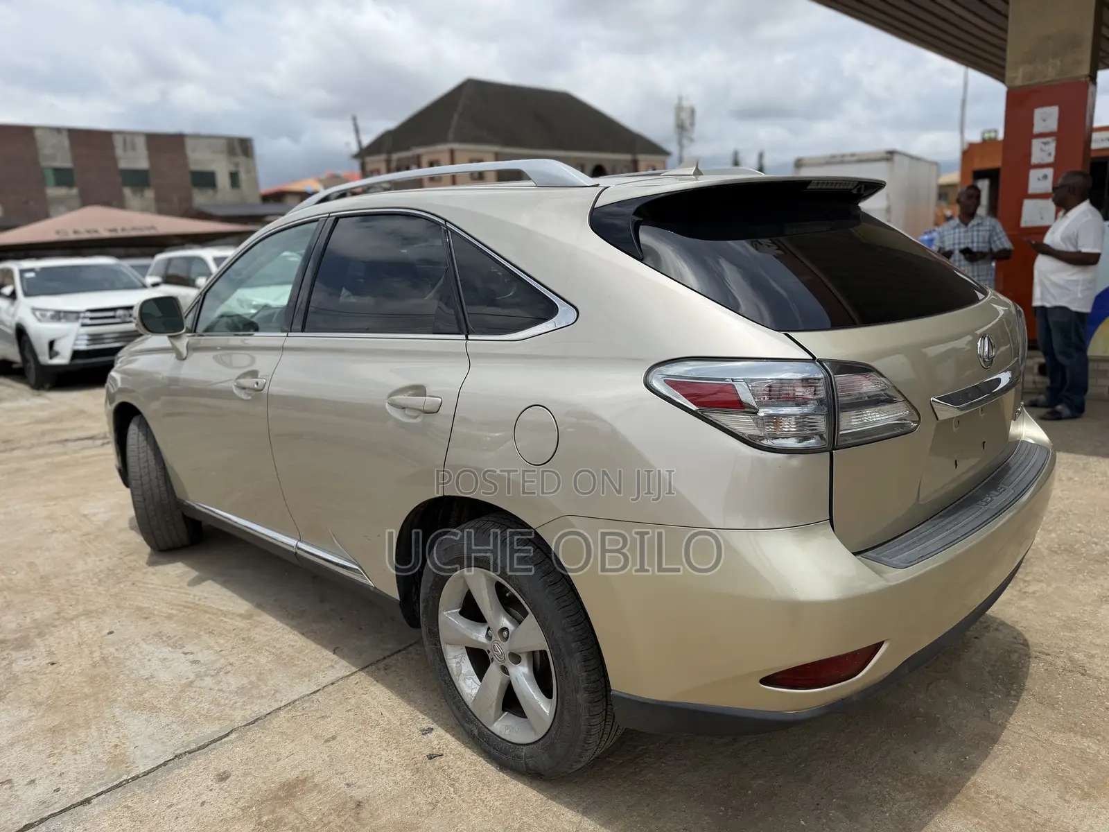 Lexus RX 350 2011 Gold
