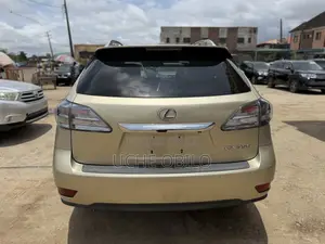 Lexus RX 350 2011 Gold