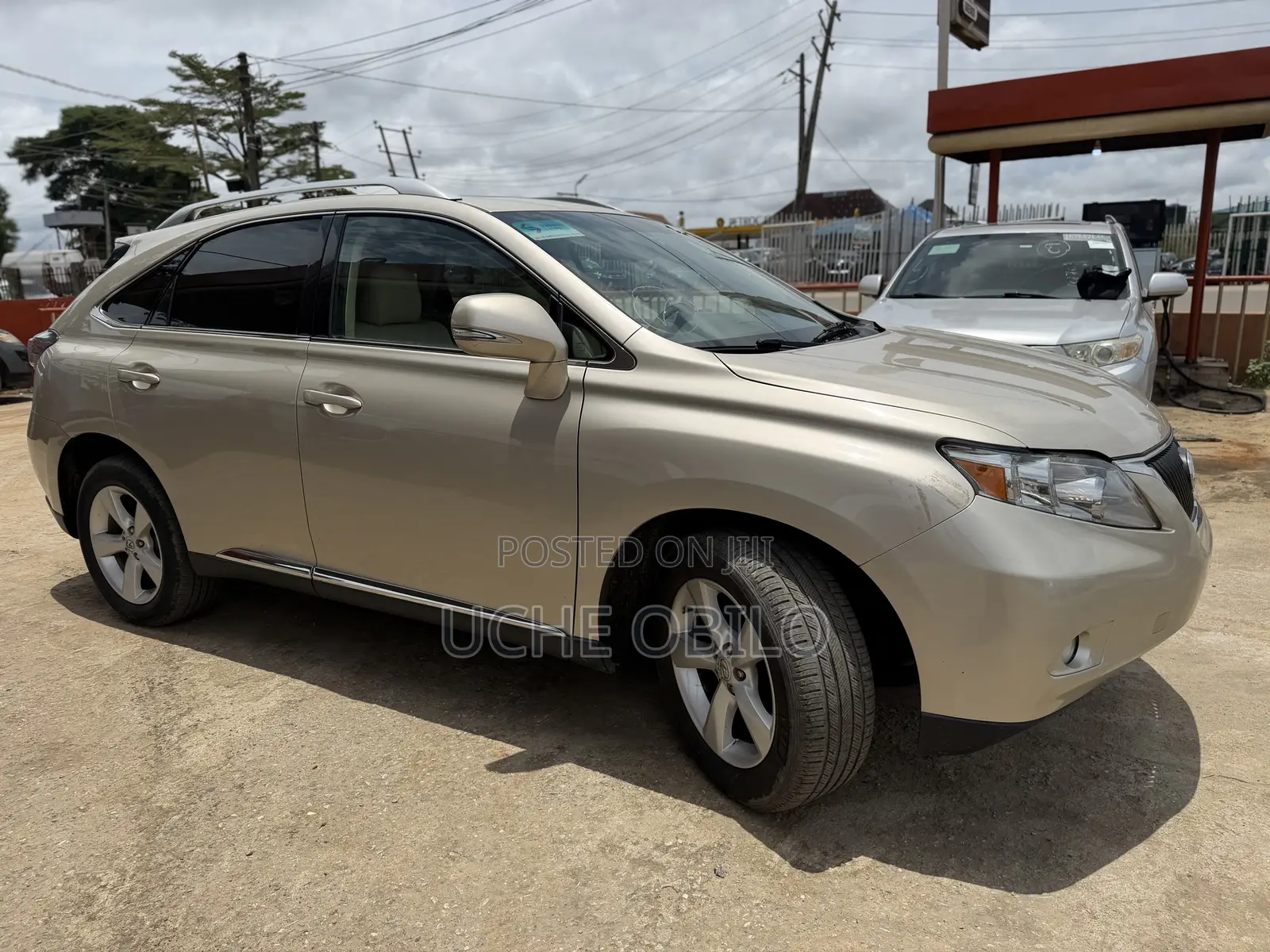 Lexus RX 350 2011 Gold