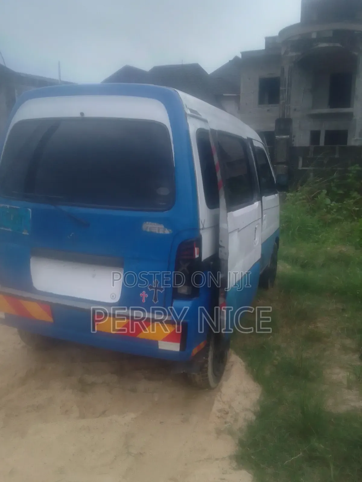 Suzuki APV Minibus 2024 White