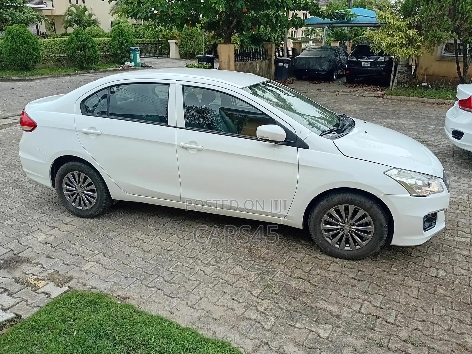 Suzuki Ciaz 2021 White