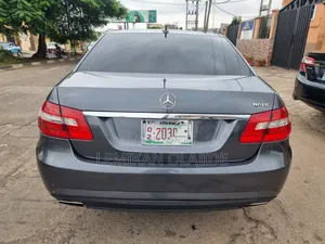 Mercedes-Benz E350 2011 Gray