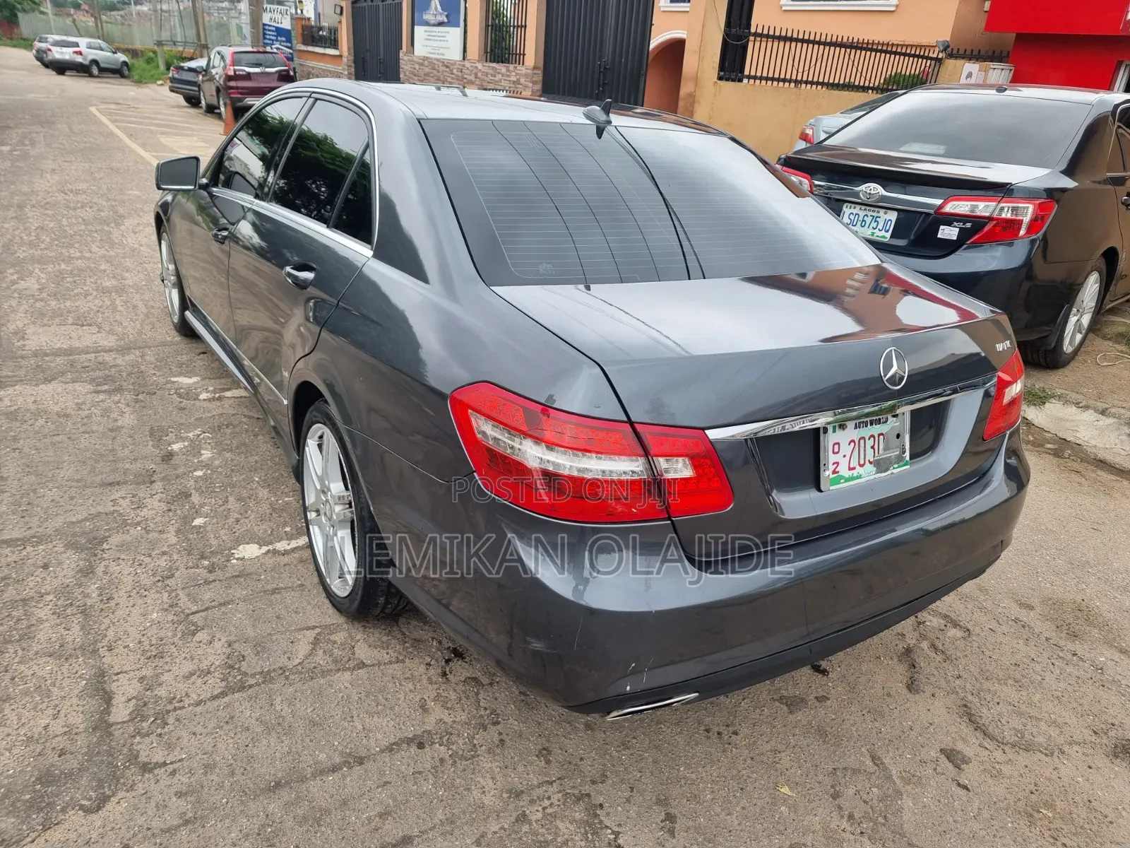 Mercedes-Benz E350 2011 Gray