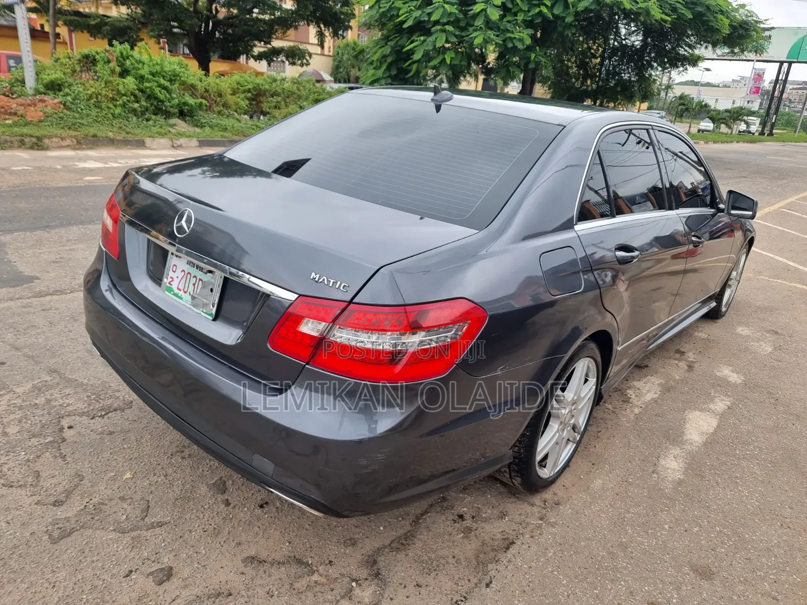 Mercedes-Benz E350 2011 Gray