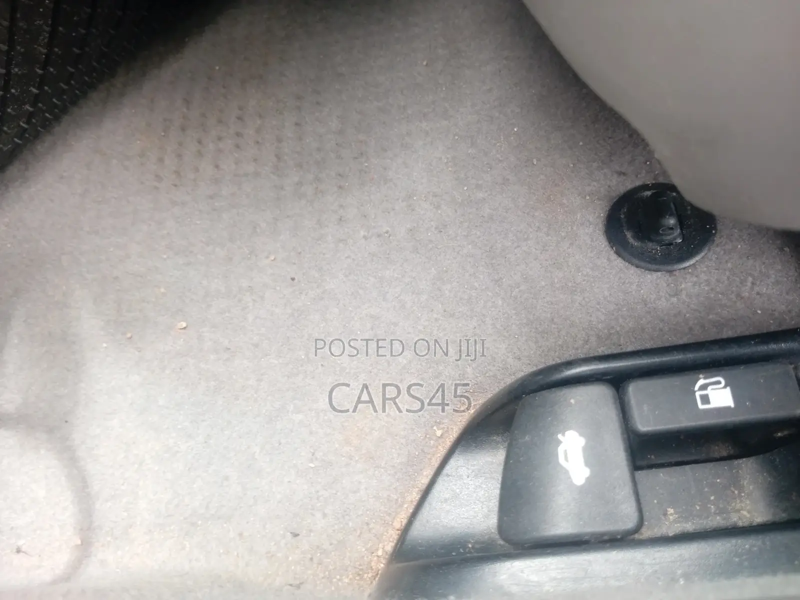 Toyota Camry 2016 White
