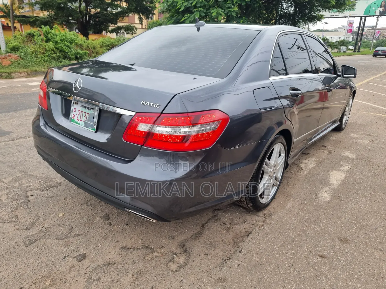 Mercedes-Benz E350 2011 Gray
