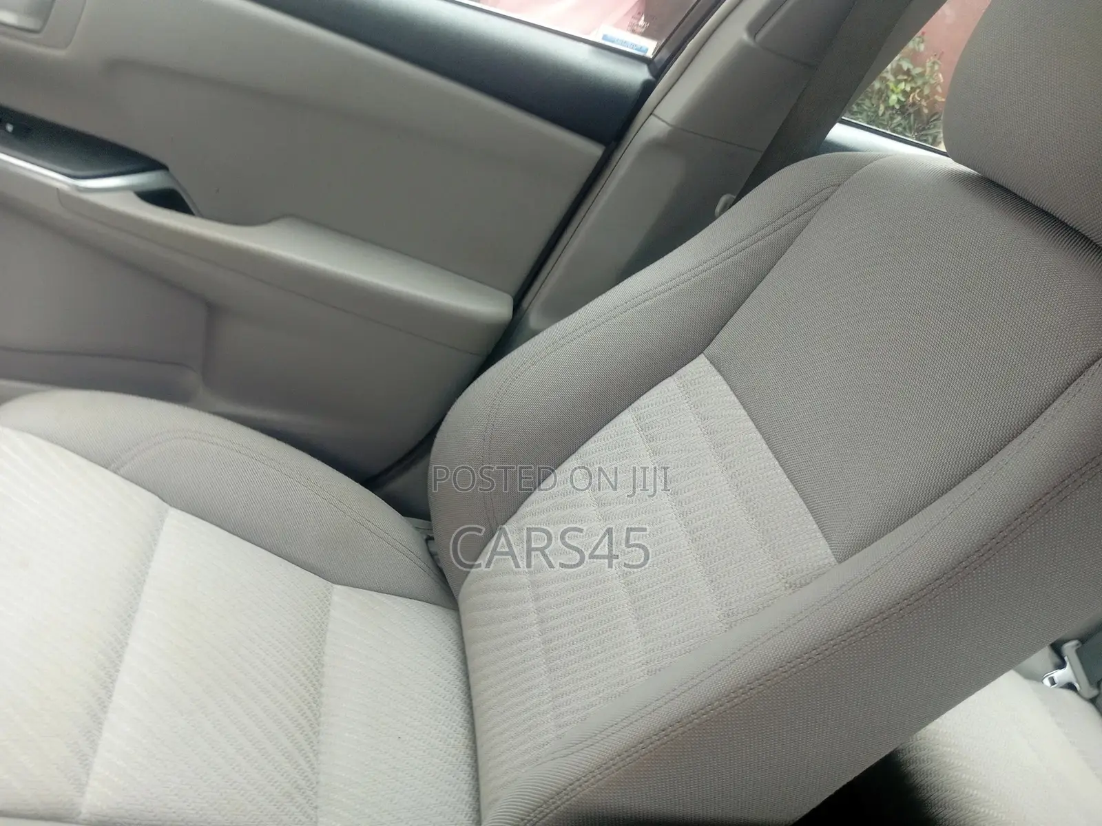 Toyota Camry 2016 White