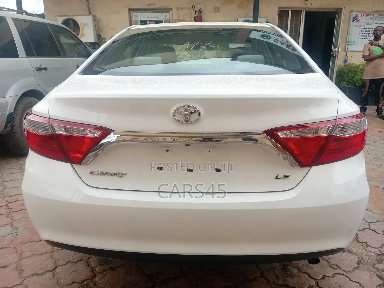 Toyota Camry 2016 White
