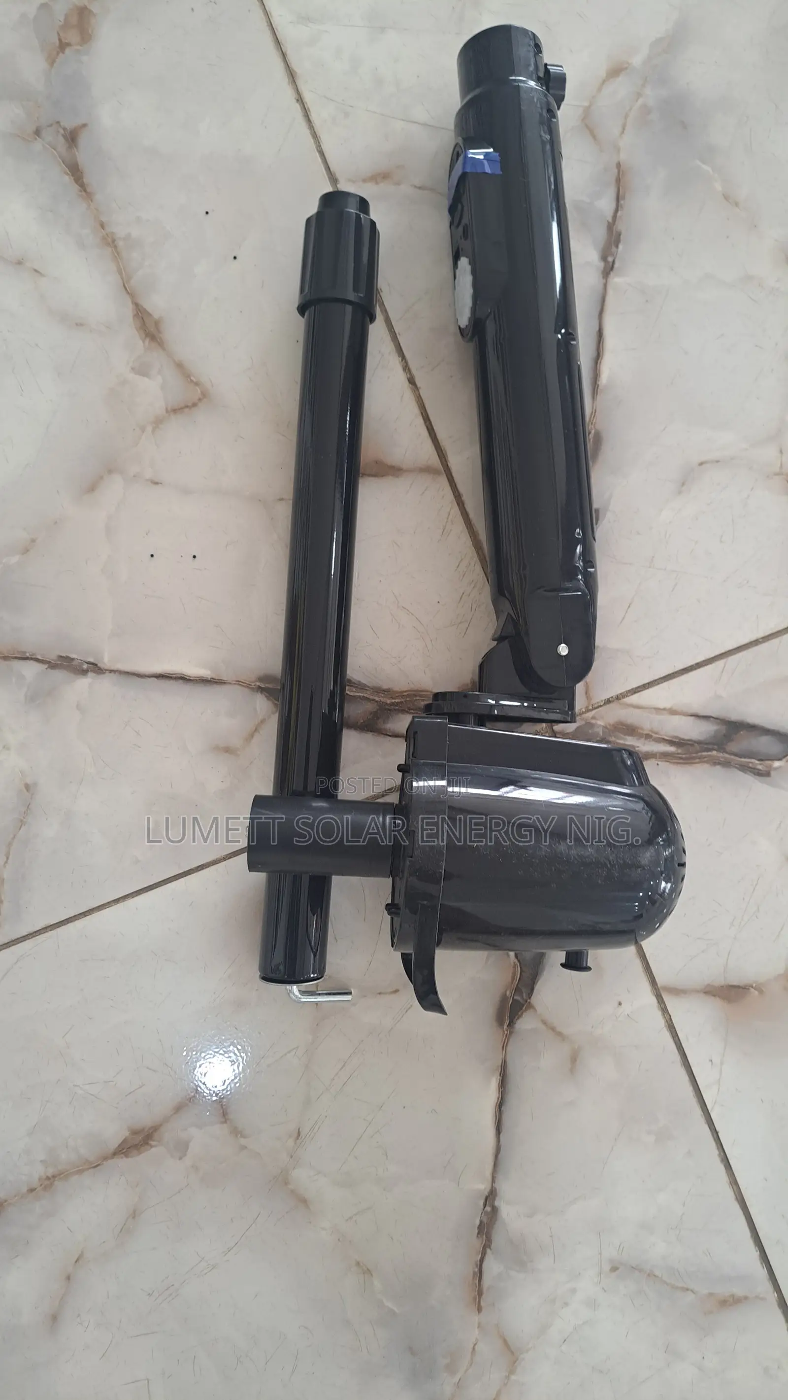 Rechargeable Fan With Solar Charging Capability