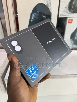 New Samsung Galaxy Z Fold8 512 GB Black
