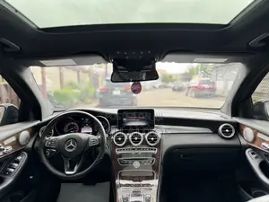 Mercedes-Benz GLC-Class 2017 Blue