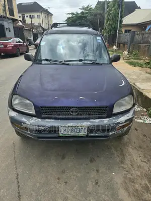 Toyota RAV4 2001 Blue
