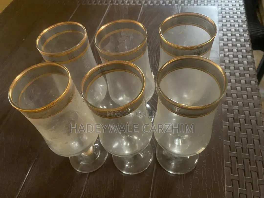 Drinkware/ Glassware