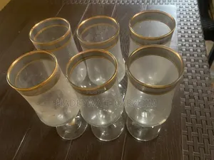 Drinkware/ Glassware