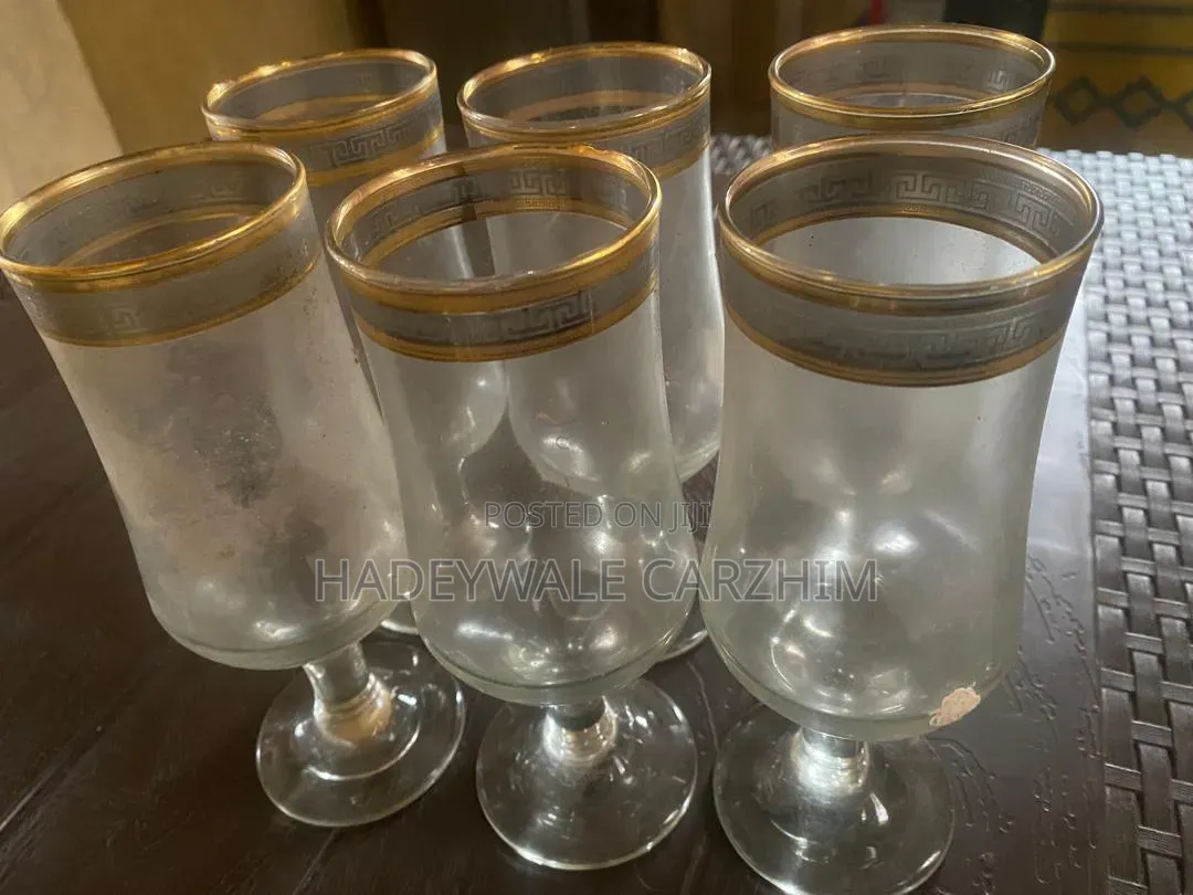 Drinkware/ Glassware