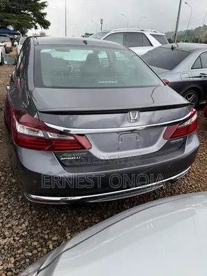 Honda Accord Touring 4dr Sedan FWD (3.5L 6cyl 6A) 2016 Gray