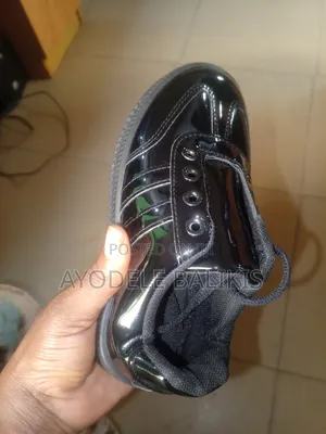 Glossy School Shoe