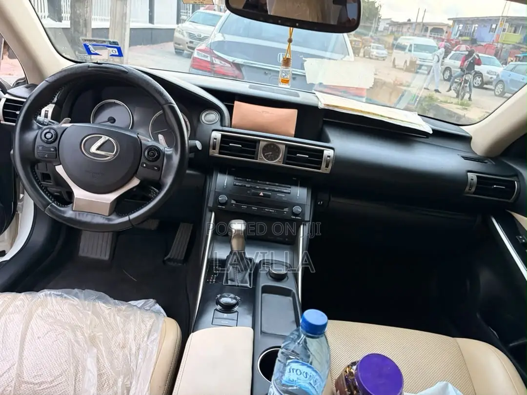 Lexus IS 250 2014 White