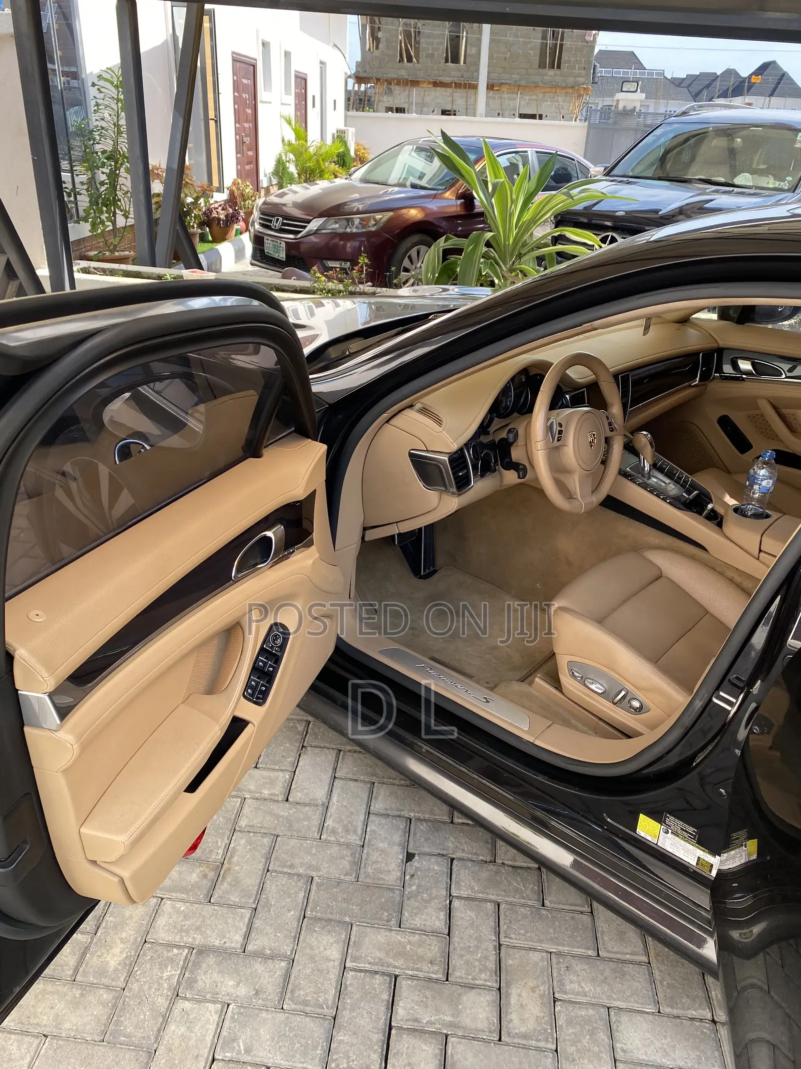 Porsche Panamera 2012 Black