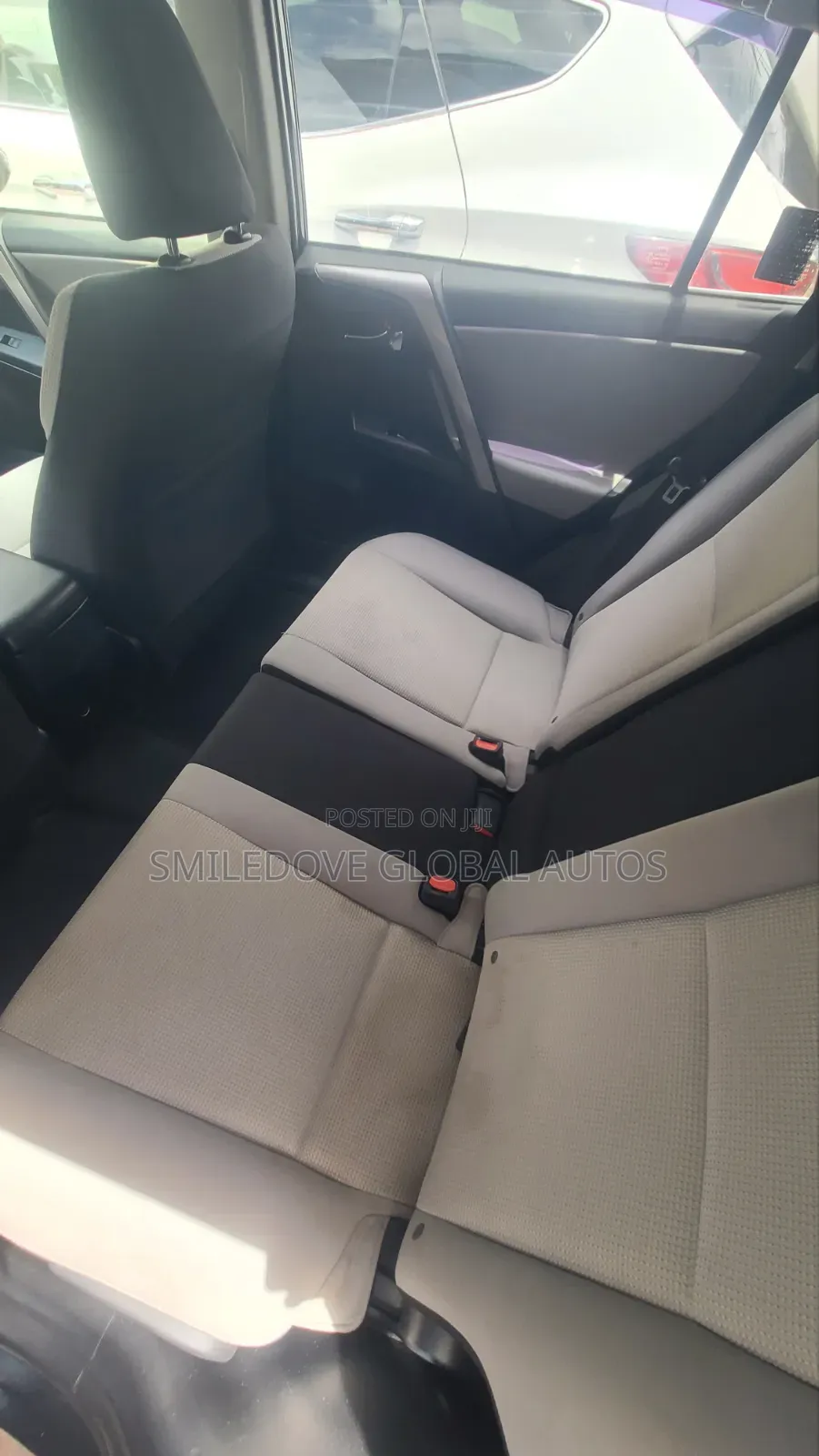 Toyota RAV4 2019 Green