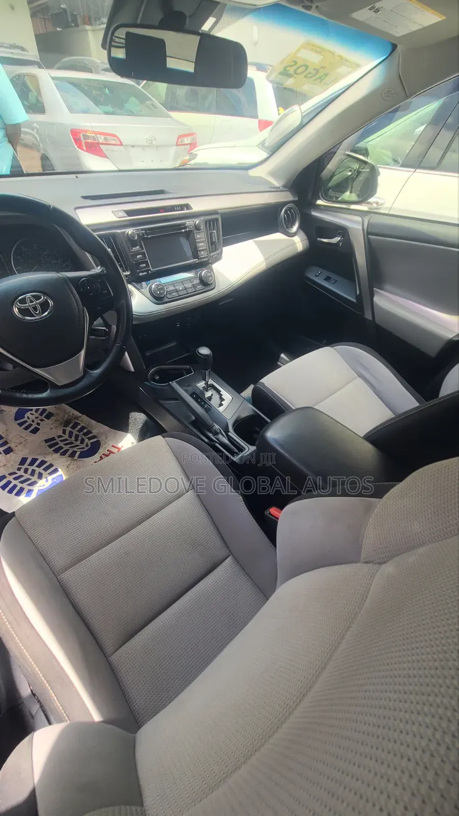 Toyota RAV4 2019 Green