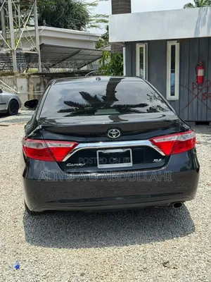 Toyota Camry 2016 Black