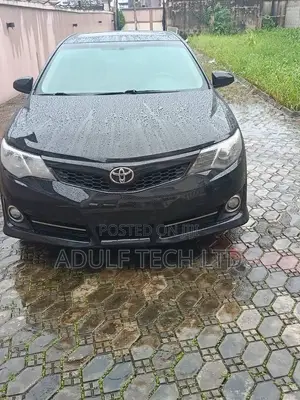 Toyota Camry Hybrid XLE 2012 Black
